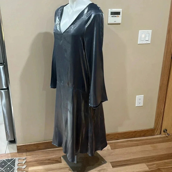 H&M High Sheen Dress $78 Size:XS - Picture 4 of 10